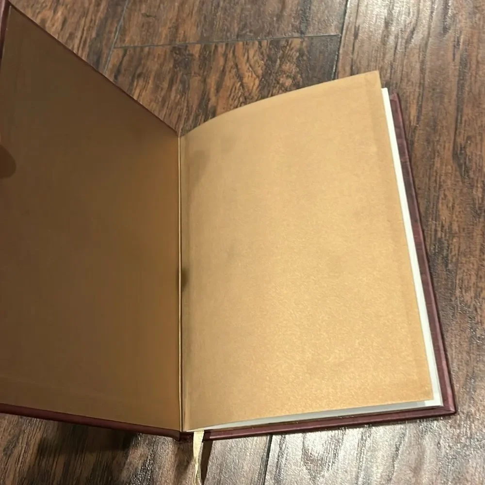 CLASSIQUE JOURNAL (DIARY, ANTIQUE NOTEBOOK) By Peter Pauper Press Mint Condition